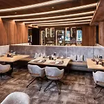 Luerzerhof - Luxury Nature 4* 安特奥恩