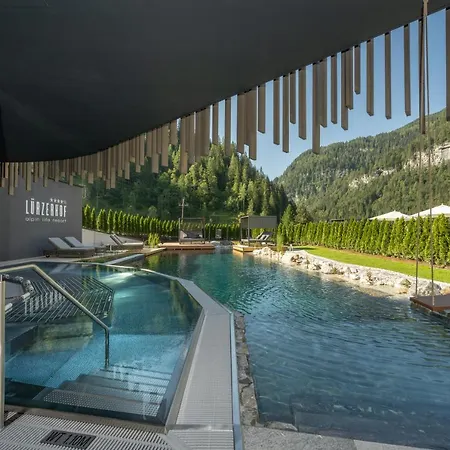 Luerzerhof - Luxury Nature Hotell Untertauern