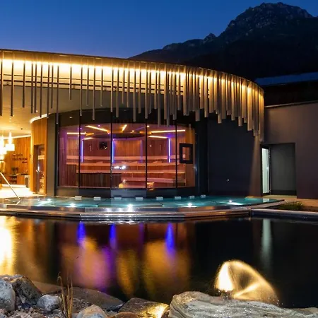 Hotell Luerzerhof - Luxury Nature 4*