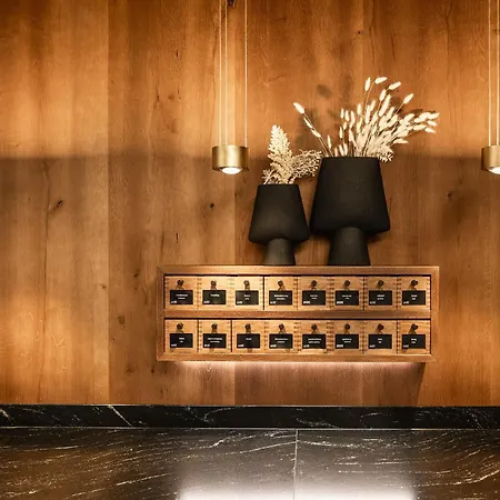 Hotell Luerzerhof - Luxury Nature