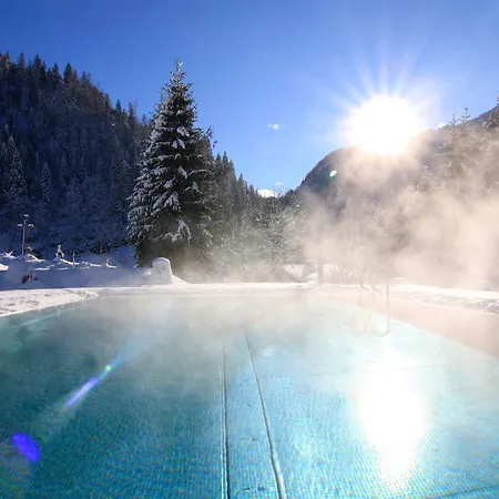 Luerzerhof - Luxury Nature 4*