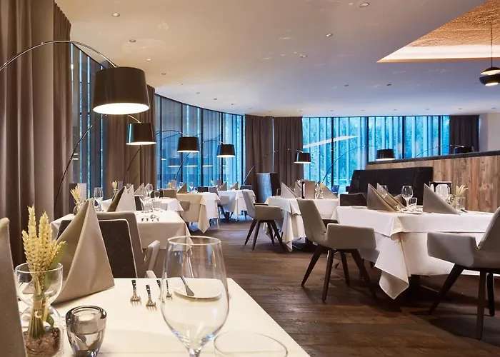 Hotel Luerzerhof - Luxury Nature 4*