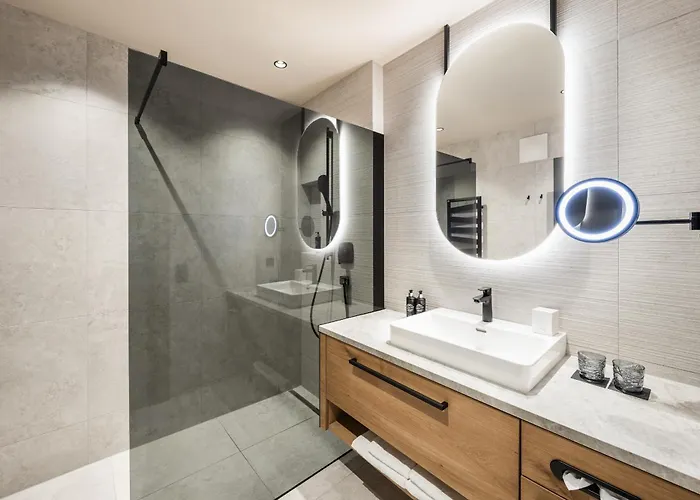 Hotel Luerzerhof - Luxury Nature